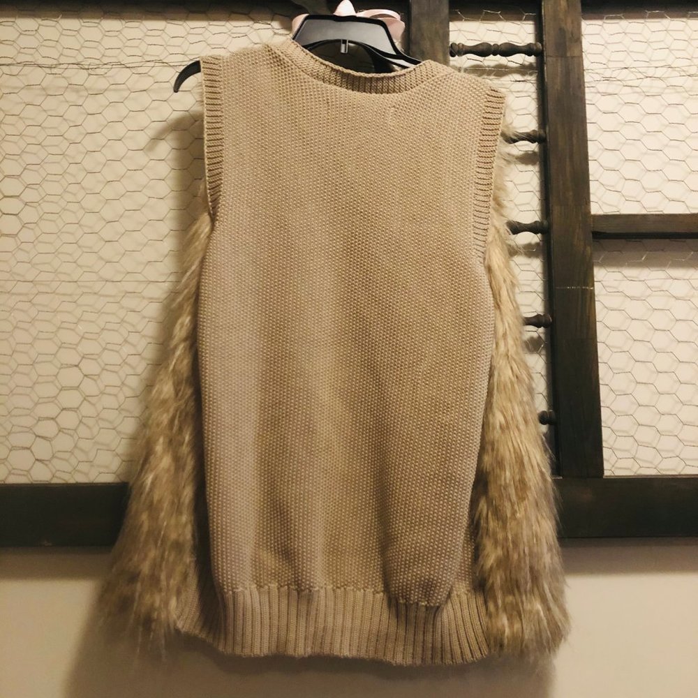 Sebby Collection Fux Fur Vest - Picture 6 of 6